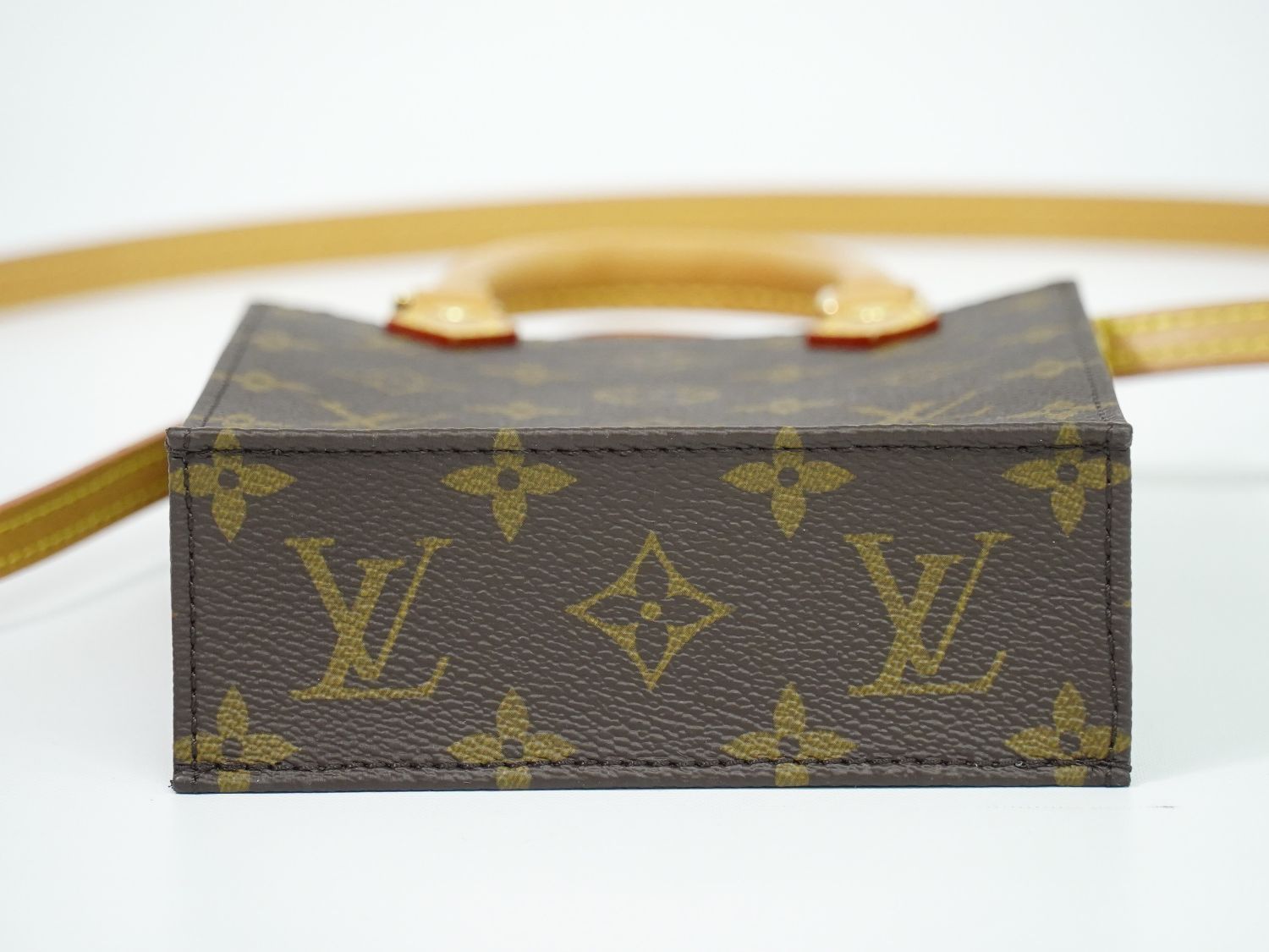 Louis Vuitton LV Vintage Handbag — view 3
