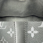 Louis Vuitton 2-Way Monogram Eclipse Keepall Bandouliere 25 Shoulder Bag Black — view 7