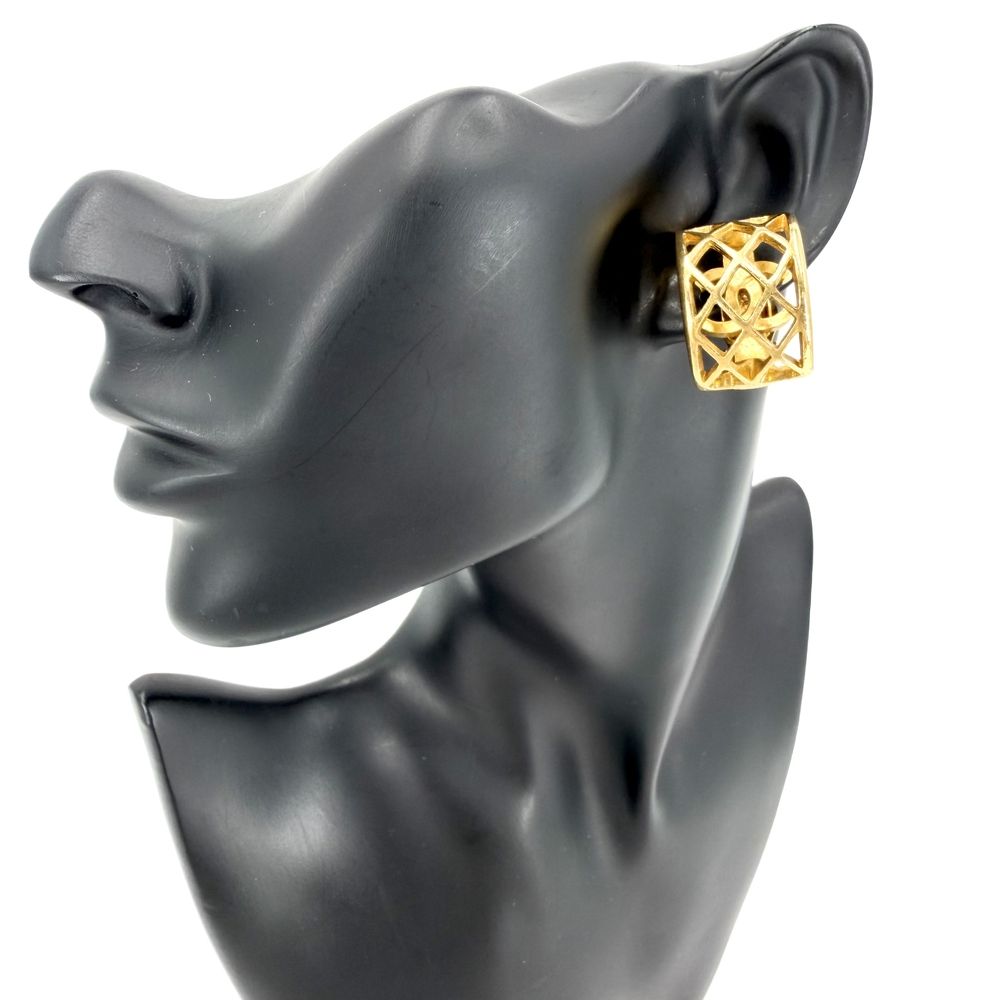 Chanel Earrings CC Logo Accessory Vintage Gold Plated — view 2
