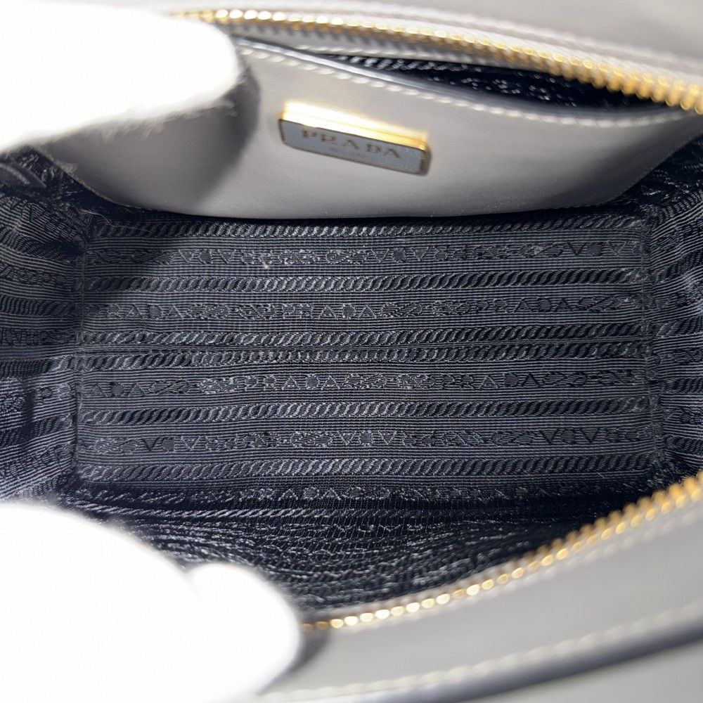 Prada 2-Way Triangle Logo Shoulder Bag Crossbody Leather Gray Gold Vintage — view 4
