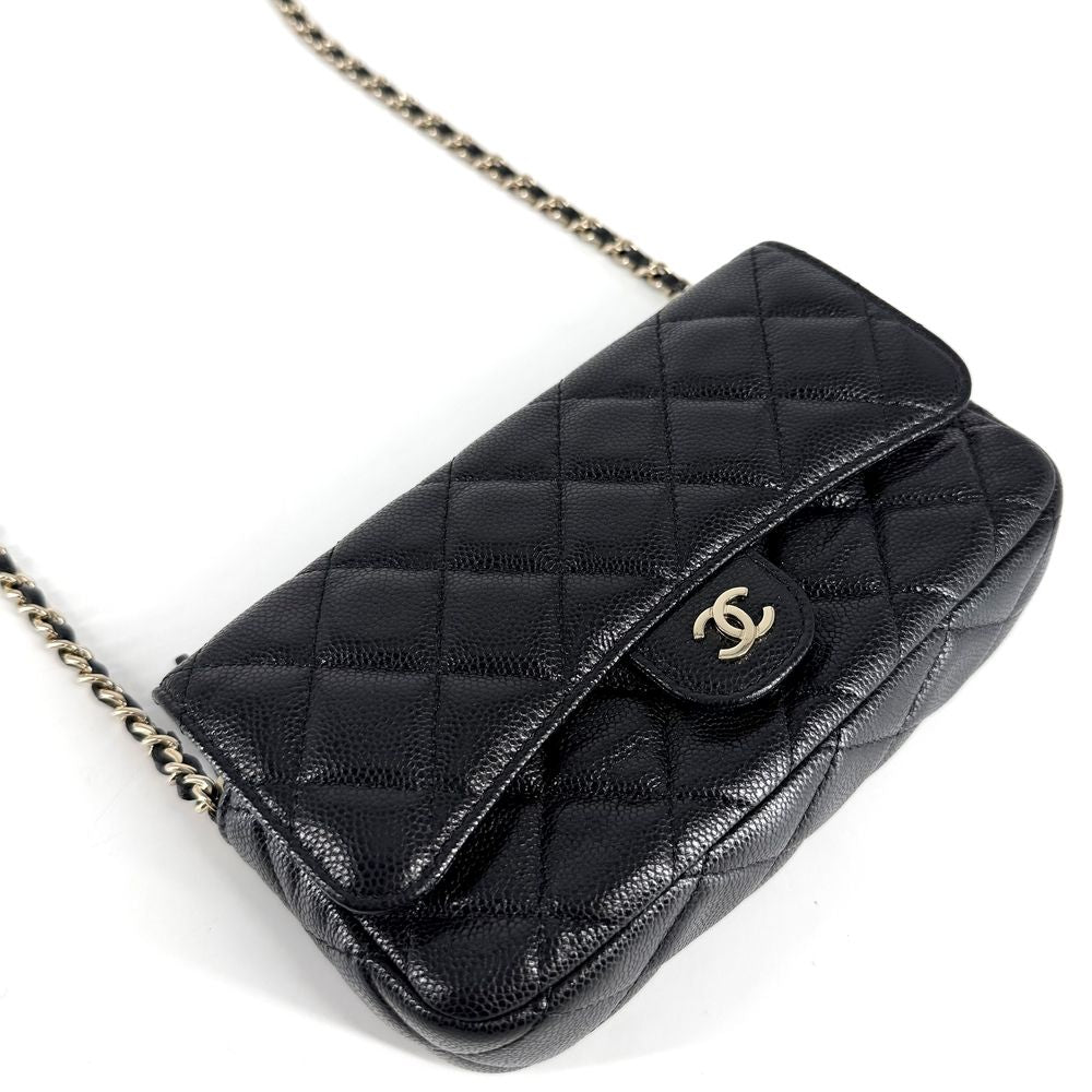 Chanel Chain Wallet Quilted CC Logo Shoulder Bag Crossbody Caviar Leather Black — view 3