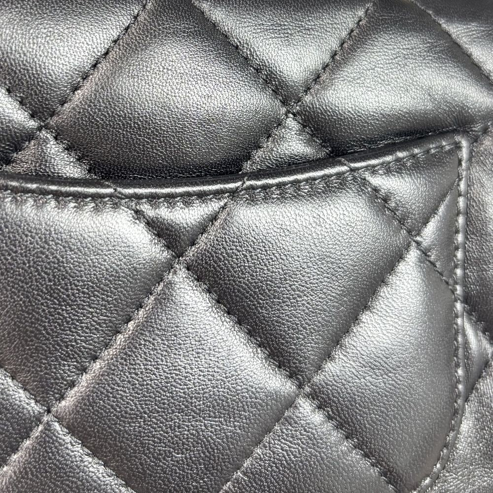 Chanel Shoulder Bag Mini Quilted Chain Turnlock Mini CC Logo Lambskin Black — view 8