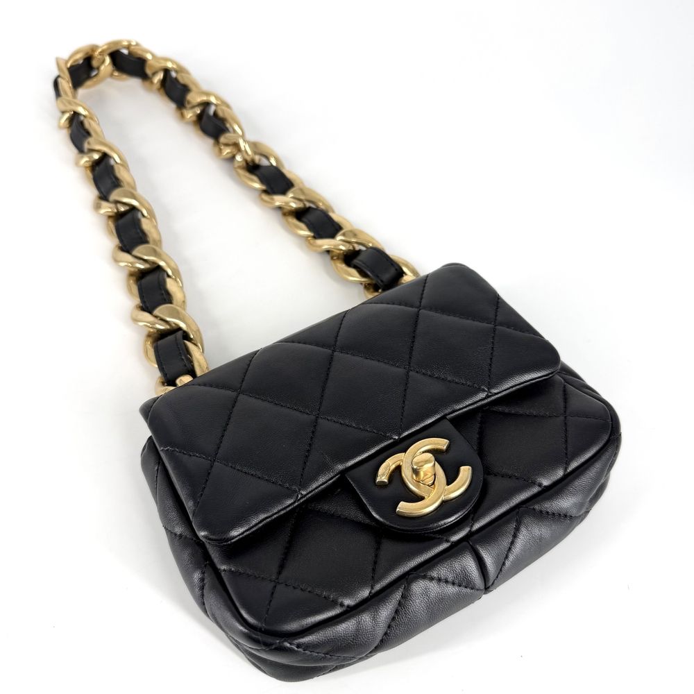 Chanel Shoulder Bag Mini Quilted Chain Turnlock Mini CC Logo Lambskin Black — view 3