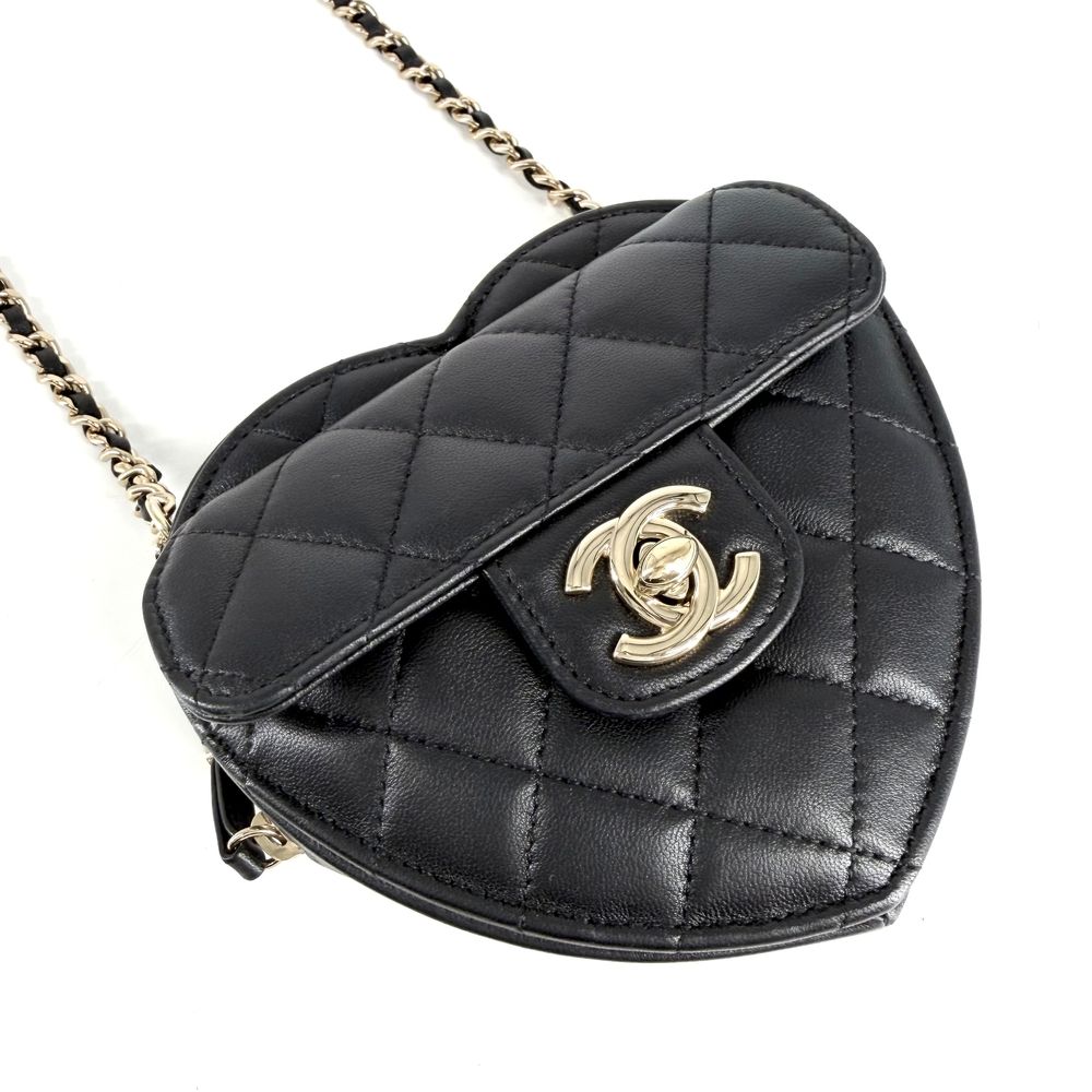 Chanel Shoulder Bag Crossbody Mini Chain Bag Quilted Pochette Heart CC Logo — view 3