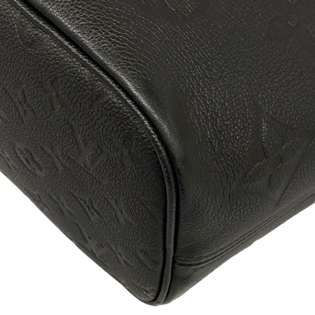 Louis Vuitton Tote Bag Monogram Empreinte Neverfull MM Noir Leather Cowhide — view 6