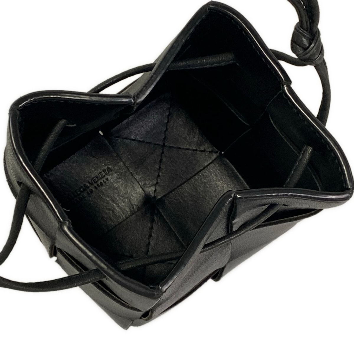Bottega Veneta Shoulder Bag Maxi Intrachart Cassette Mini Crossbody Black Phone — view 7