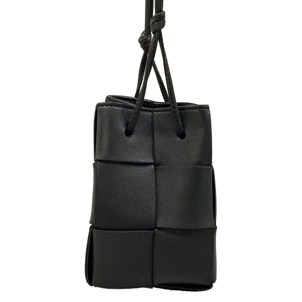 Bottega Veneta Shoulder Bag Maxi Intrachart Cassette Mini Crossbody Black Phone — view 4