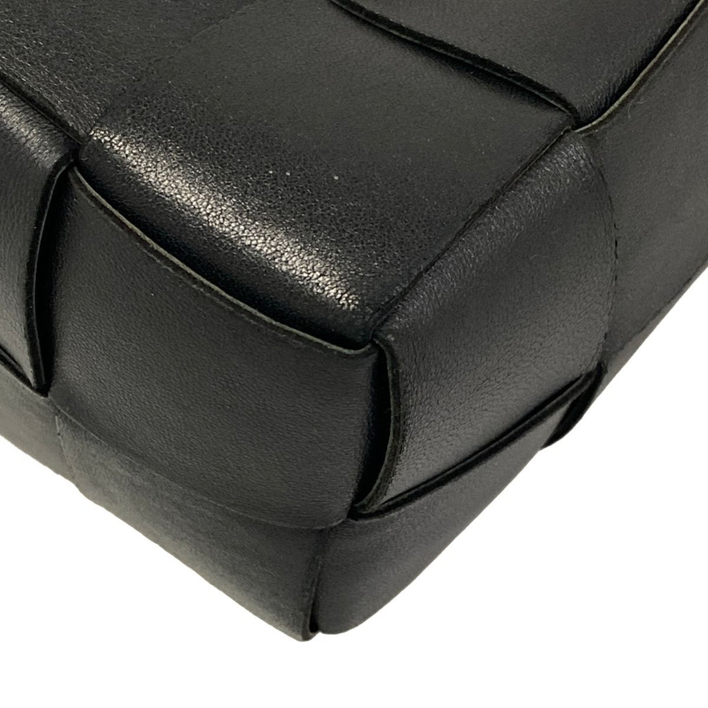 Bottega Veneta Shoulder Bag Maxi Intrachart Cassette Mini Crossbody Black Phone — view 6