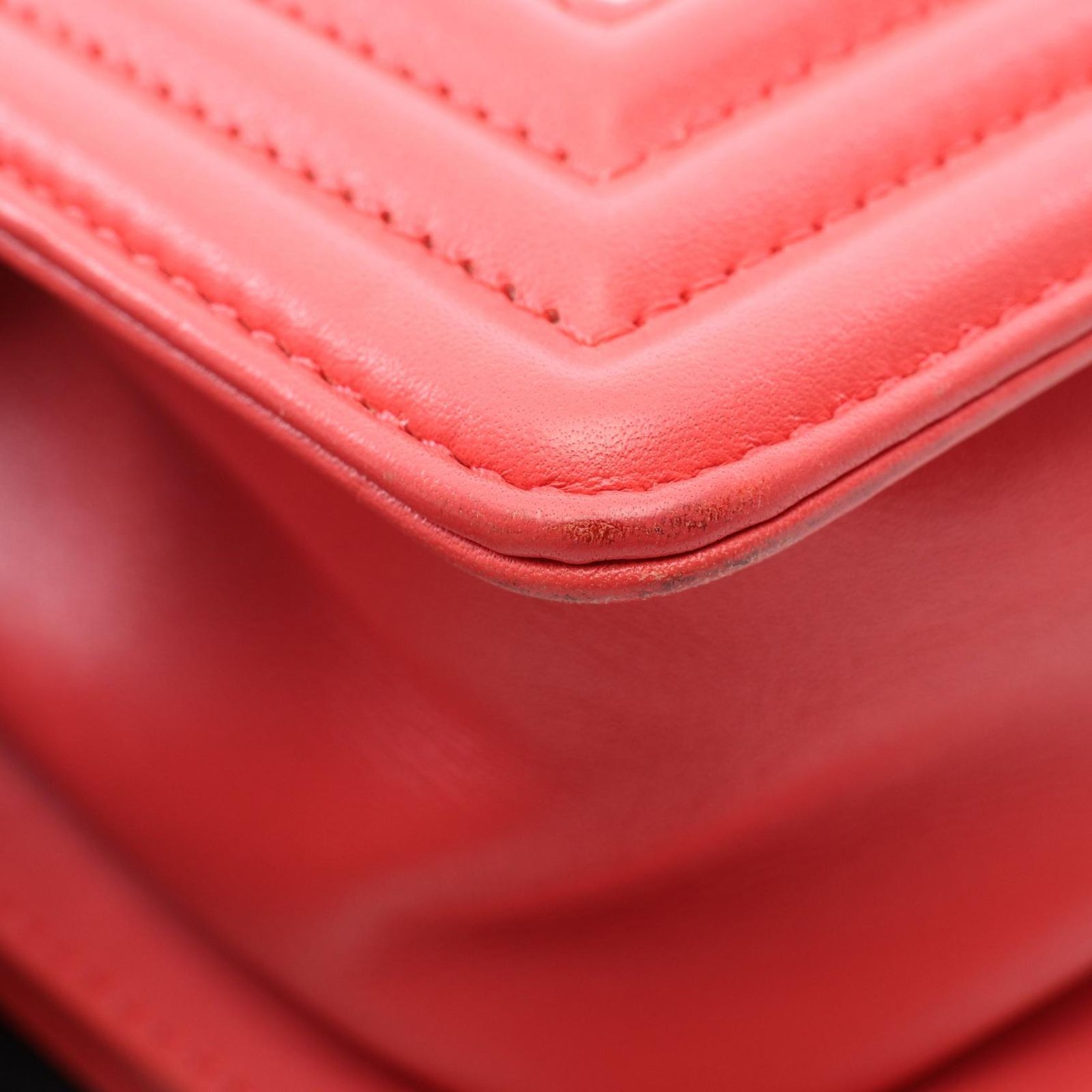 Chanel Shoulder Bag Boy Small Coral Pink White Fabric Leather Boy Stitch Pearl — view 7