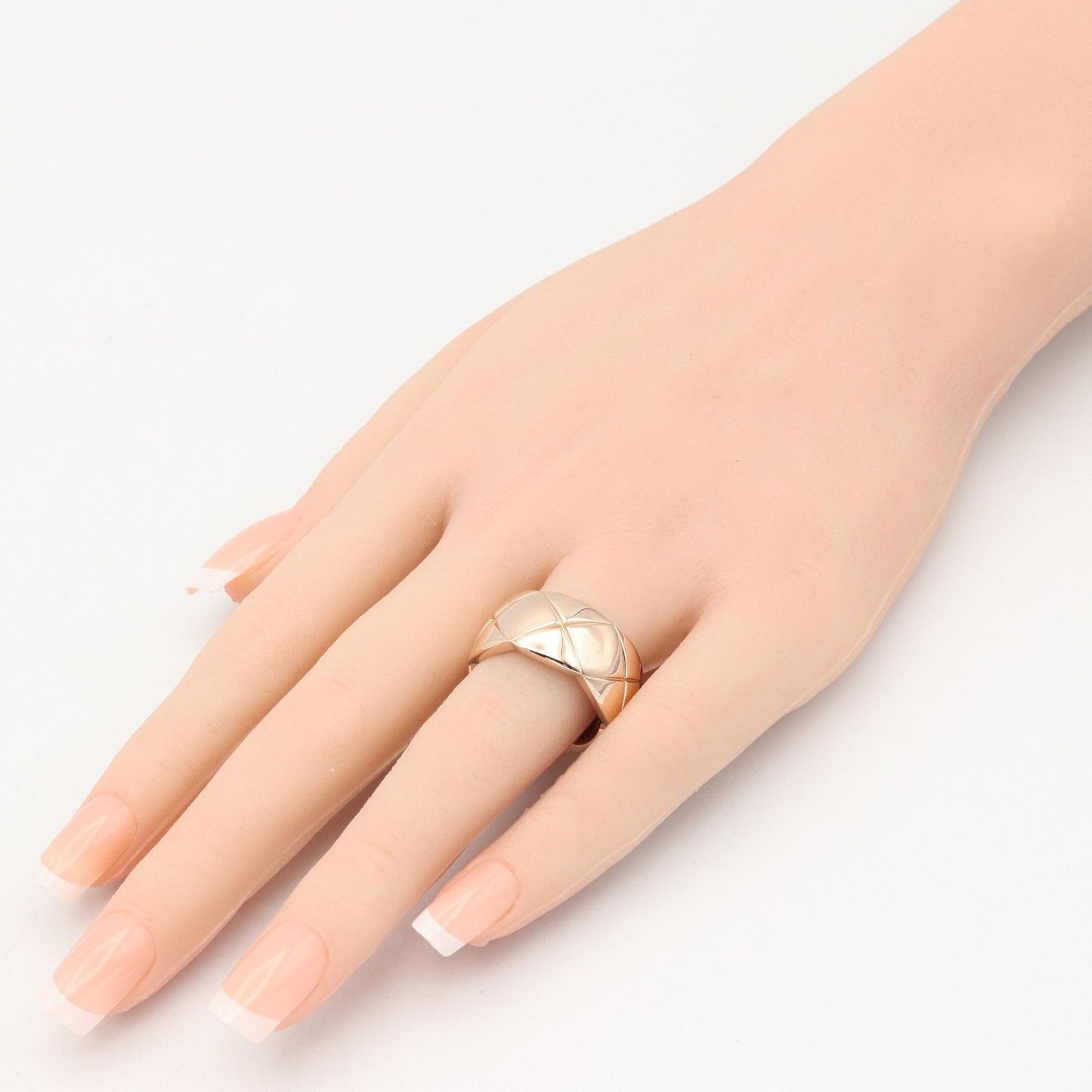 Chanel Ring Coco Crush Large 18k Pink Gold — view 8