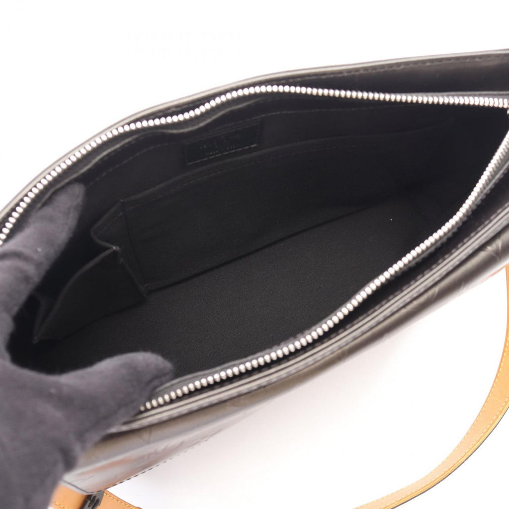 Louis Vuitton Shoulder Bag Alston Noir Leather — view 3