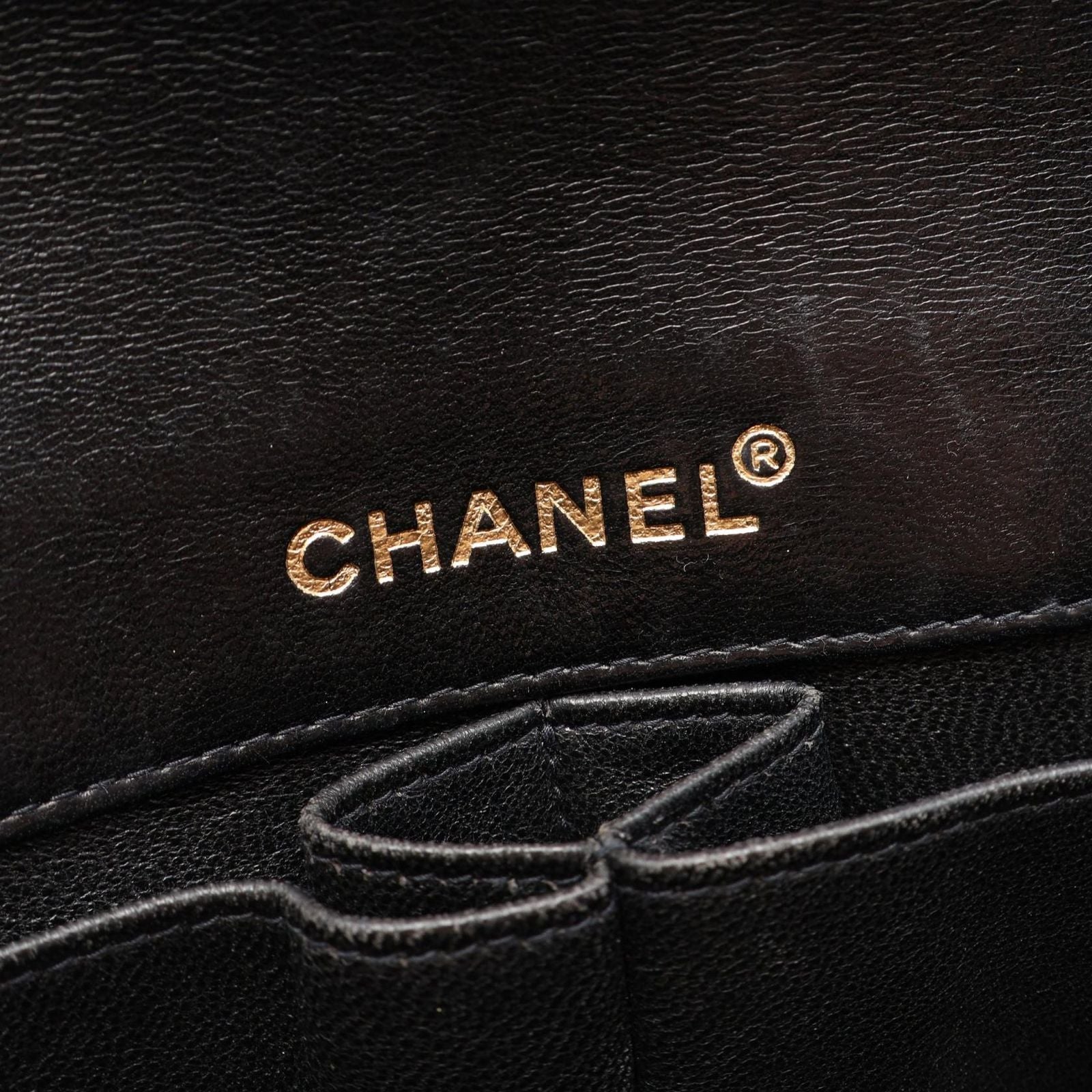Chanel Shoulder Bag Choco Bar Black Lambskin East West Chain — view 4