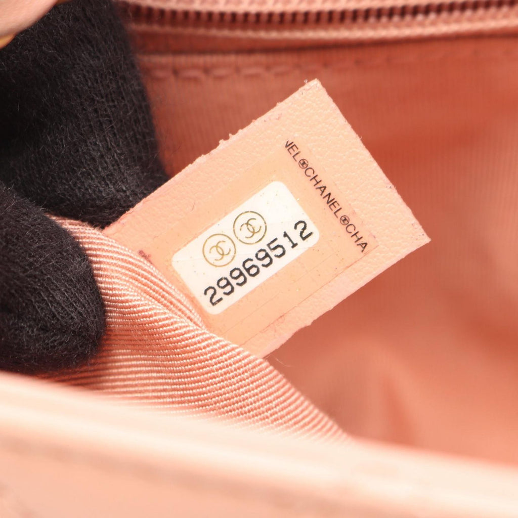 Chanel Shoulder Bag Quilted Logo Pink Lambskin Chain — view 5