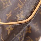 Louis Vuitton Tote Bag Batignolles Vertical Canvas Leather — view 7