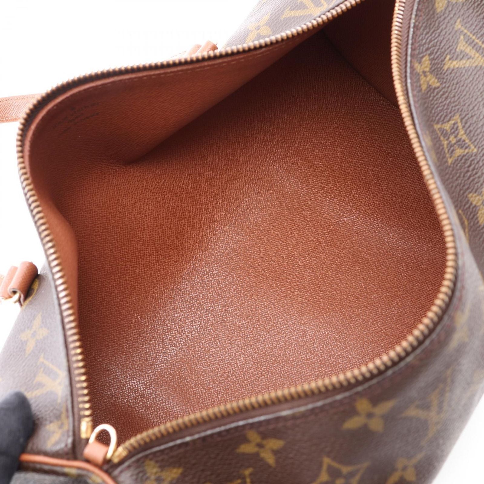 Louis Vuitton Papillon 30 Vintage Handbag — view 3