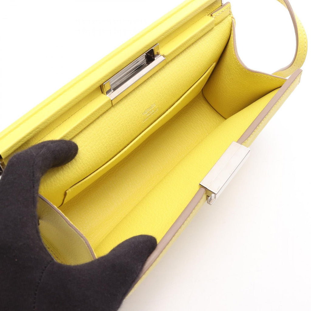 Hermes Shoulder Bag Click 21 Lime — view 3