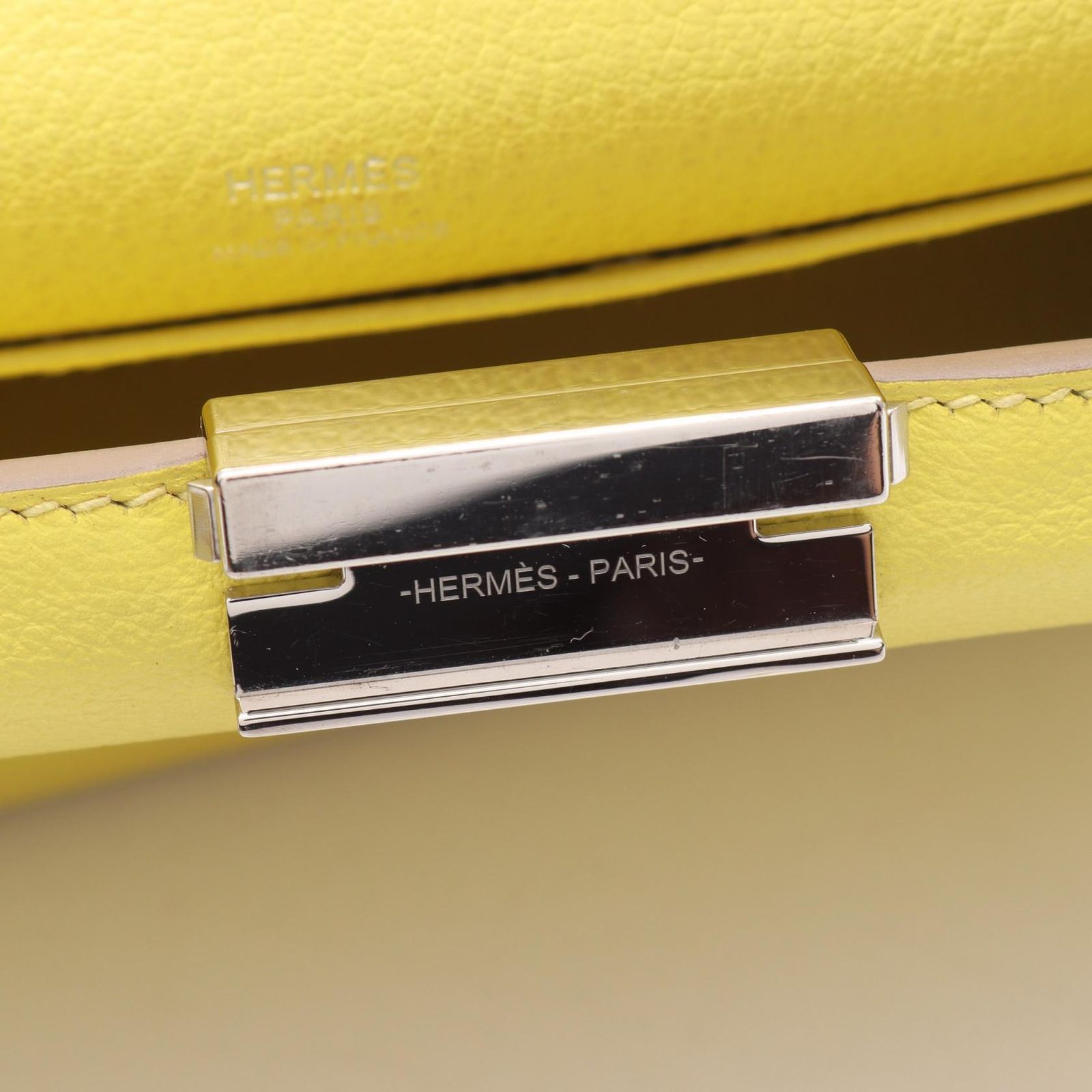 Hermes Shoulder Bag Click 21 Lime — view 8