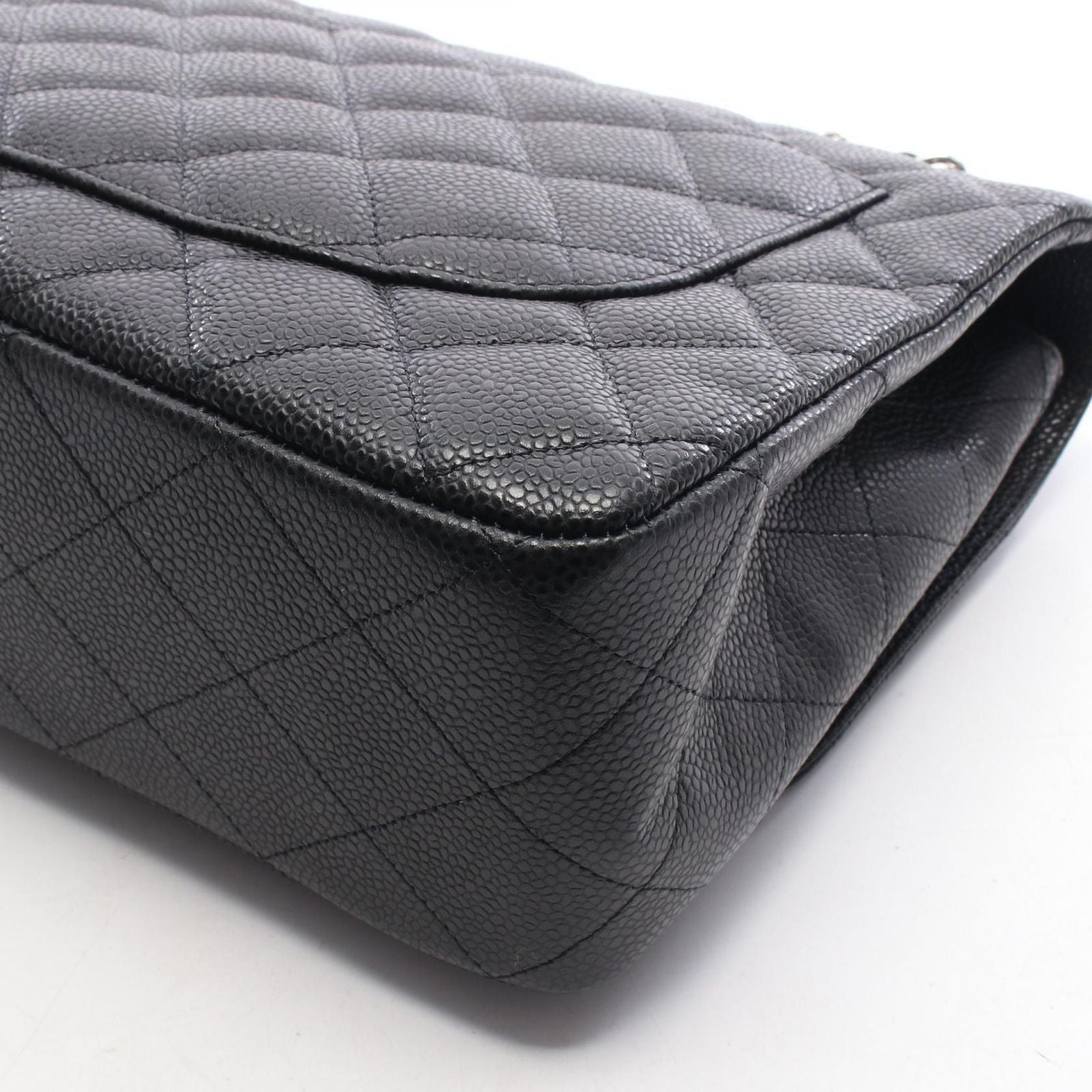 Chanel Shoulder Bag Maxi Quilted 30 Single Flap Black Caviar Leather Chain — view 7