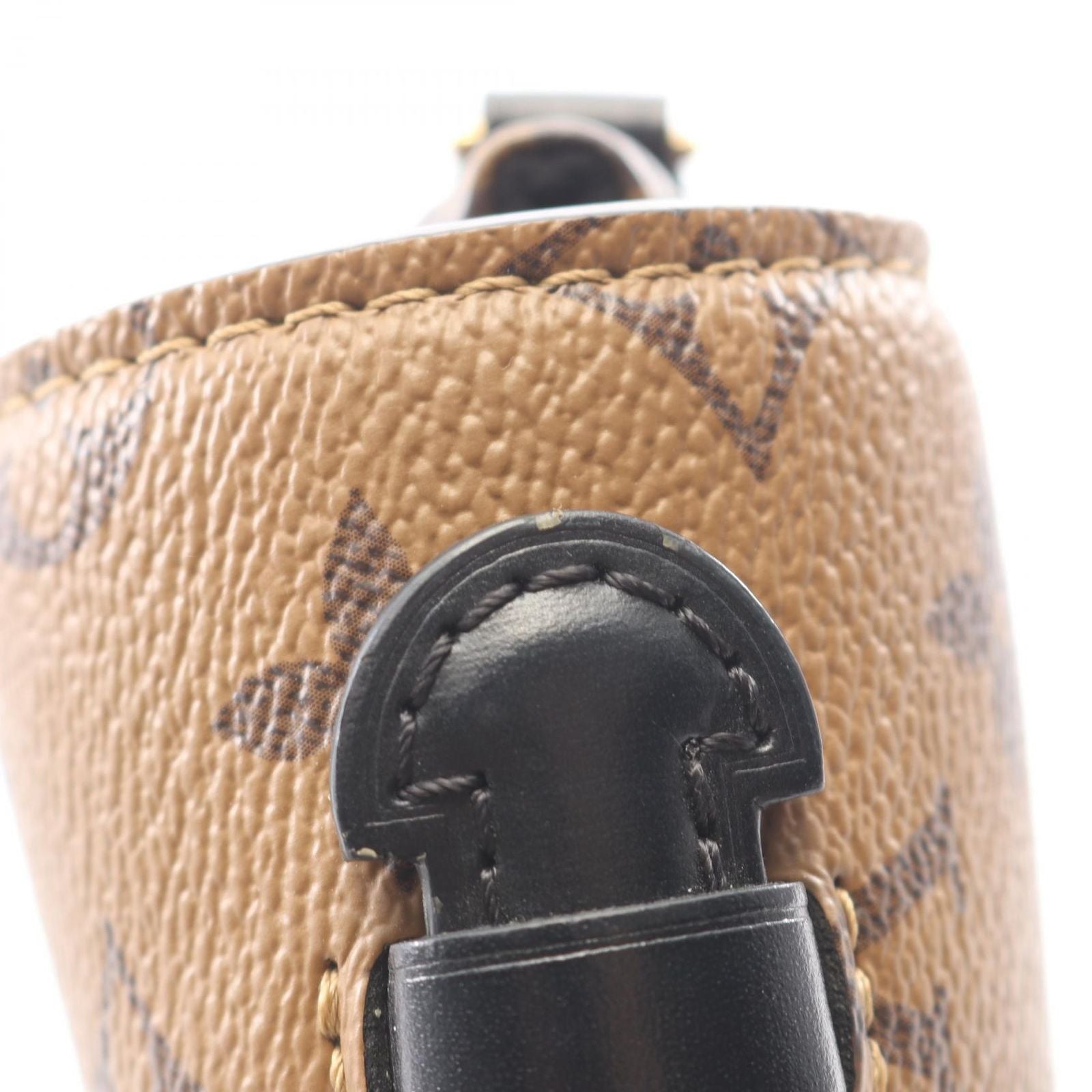 Louis Vuitton Pochette Metis MM 2-Way Canvas Leather Handbag — view 6