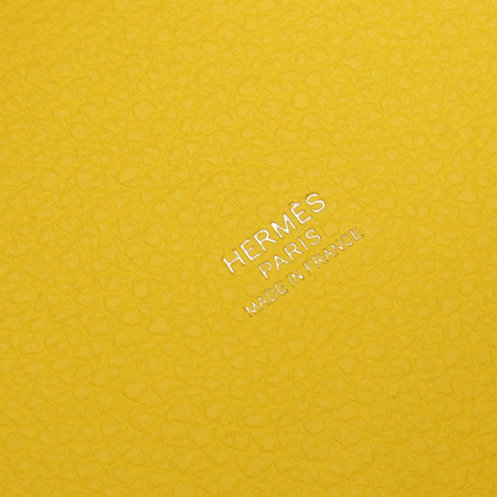 Hermes Picotin Lock PM Lime Leather Handbag — view 4