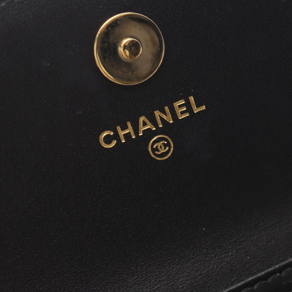Chanel Shoulder Bag Quilted Pearl Chain Black Lambskin Wallet — view 4