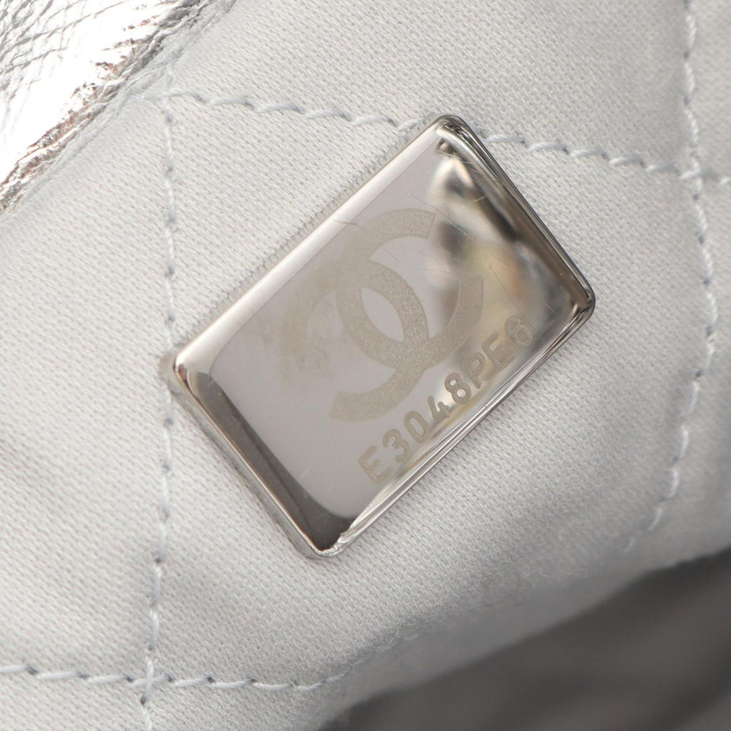 Chanel Shoulder Bag 22 Mini 2-Way Silver Leather 22 Quilted Chain — view 5