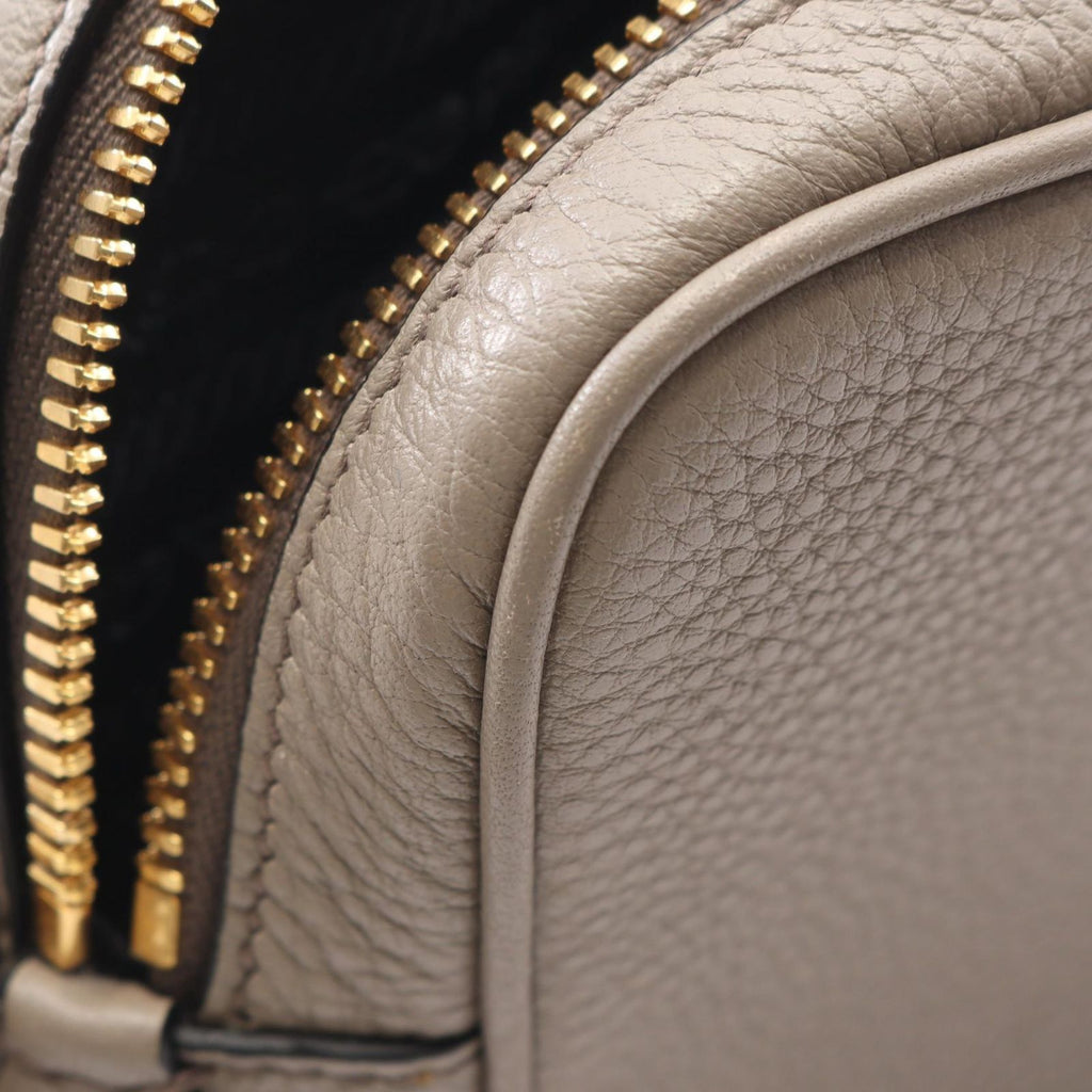 Prada Shoulder Bag Vitello Phenix Gray Leather Metal Logo — view 5