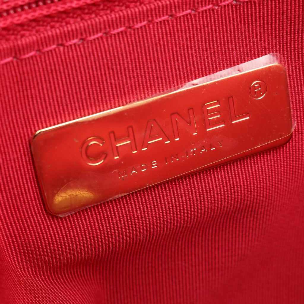 Chanel Shoulder Bag 19 Dizeneuf Quilted 2-Way Pink Lambskin 19 Chain — view 4