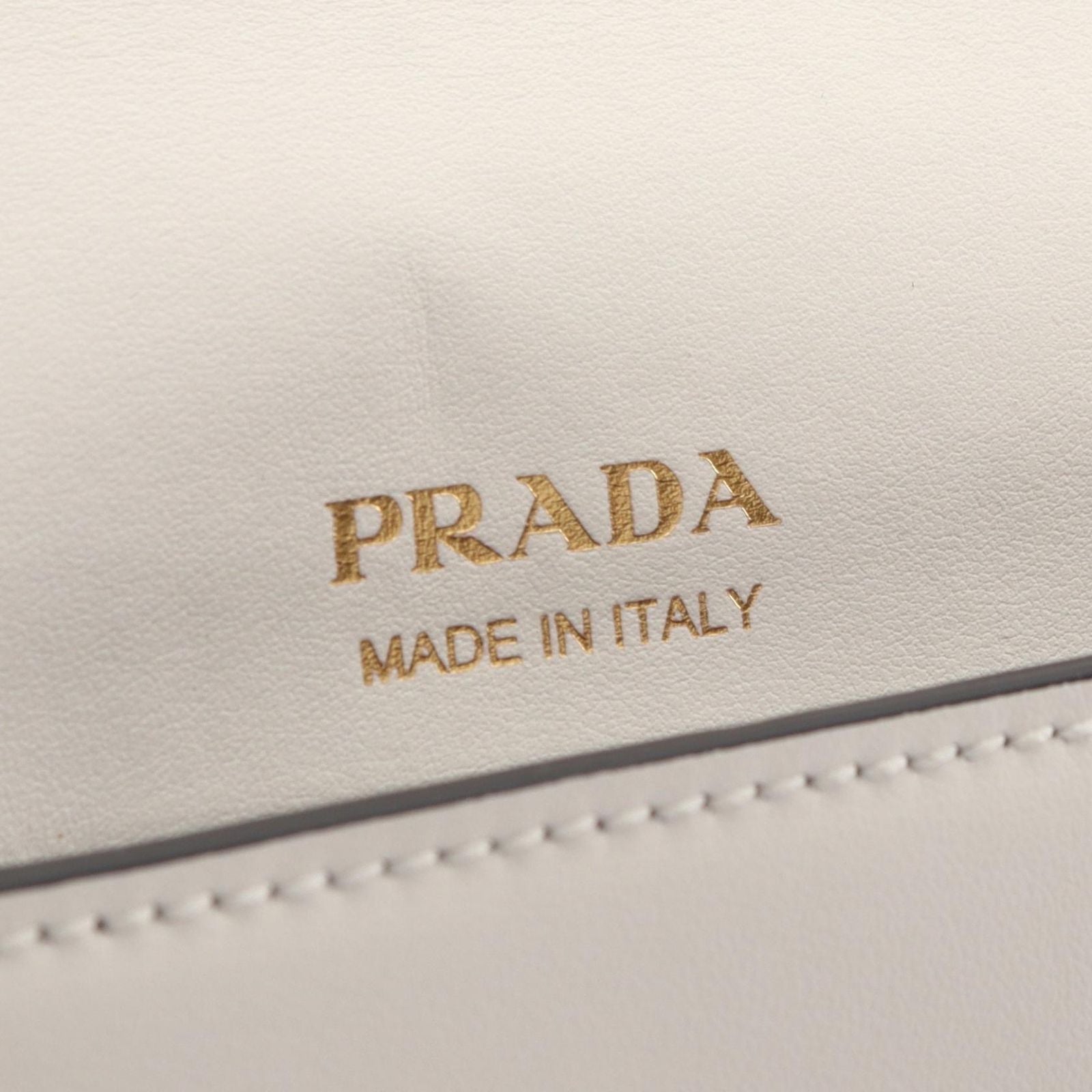 Prada Shoulder Bag City Calfskin White Leather — view 4