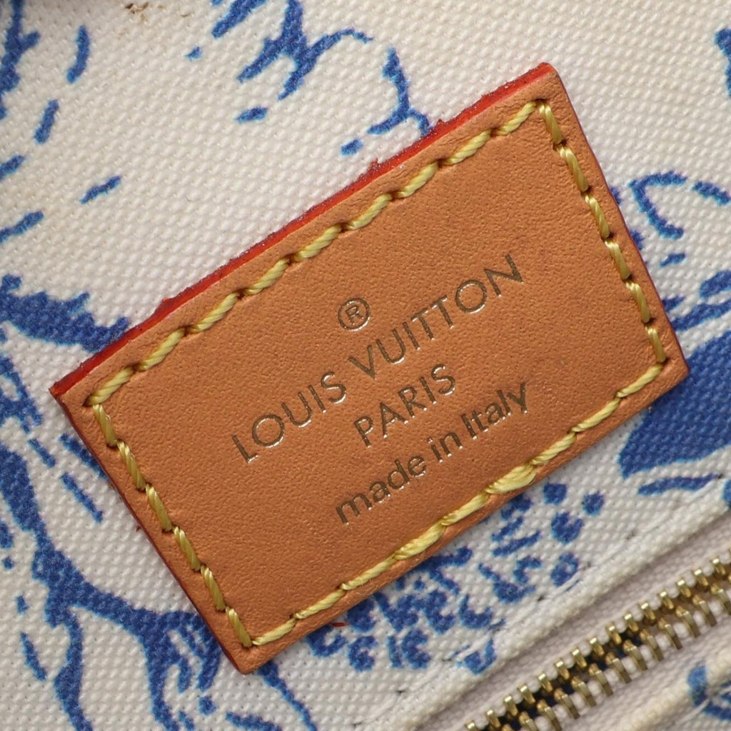 Louis Vuitton Tote Bag On The Go MM Monogram Tile Lagoon 2-Way Blue Canvas Leather — view 4