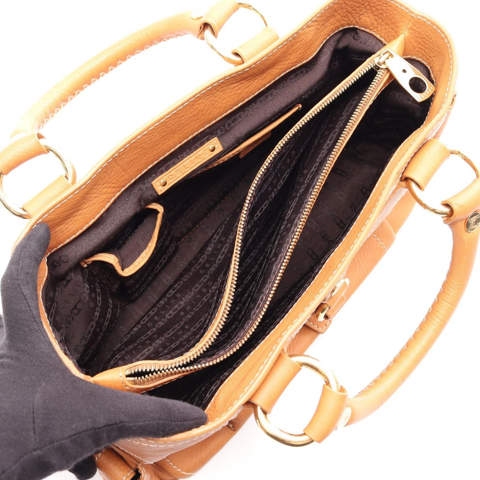 Celine Handbag Boogie Bag Beige Leather — view 3