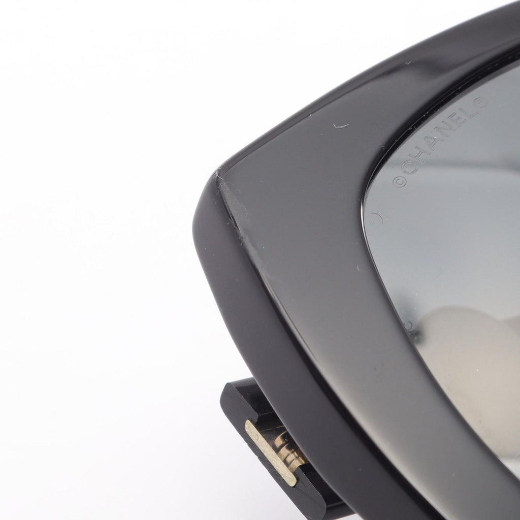 Chanel Sunglasses CC Logo Black Eyewear — view 7