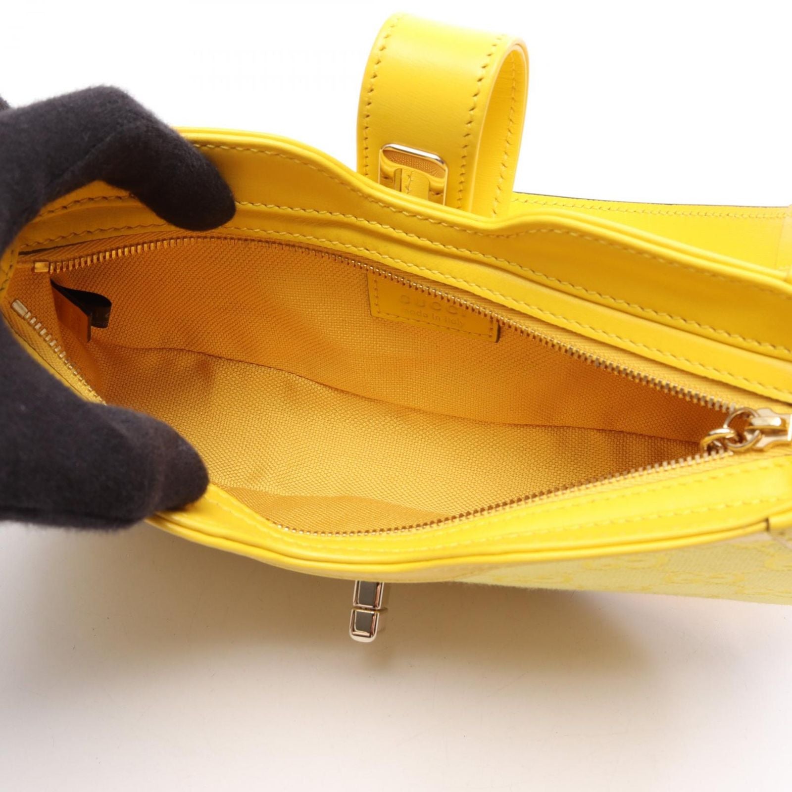 Gucci Shoulder Bag Moonside Mini GG Canvas Yellow — view 3