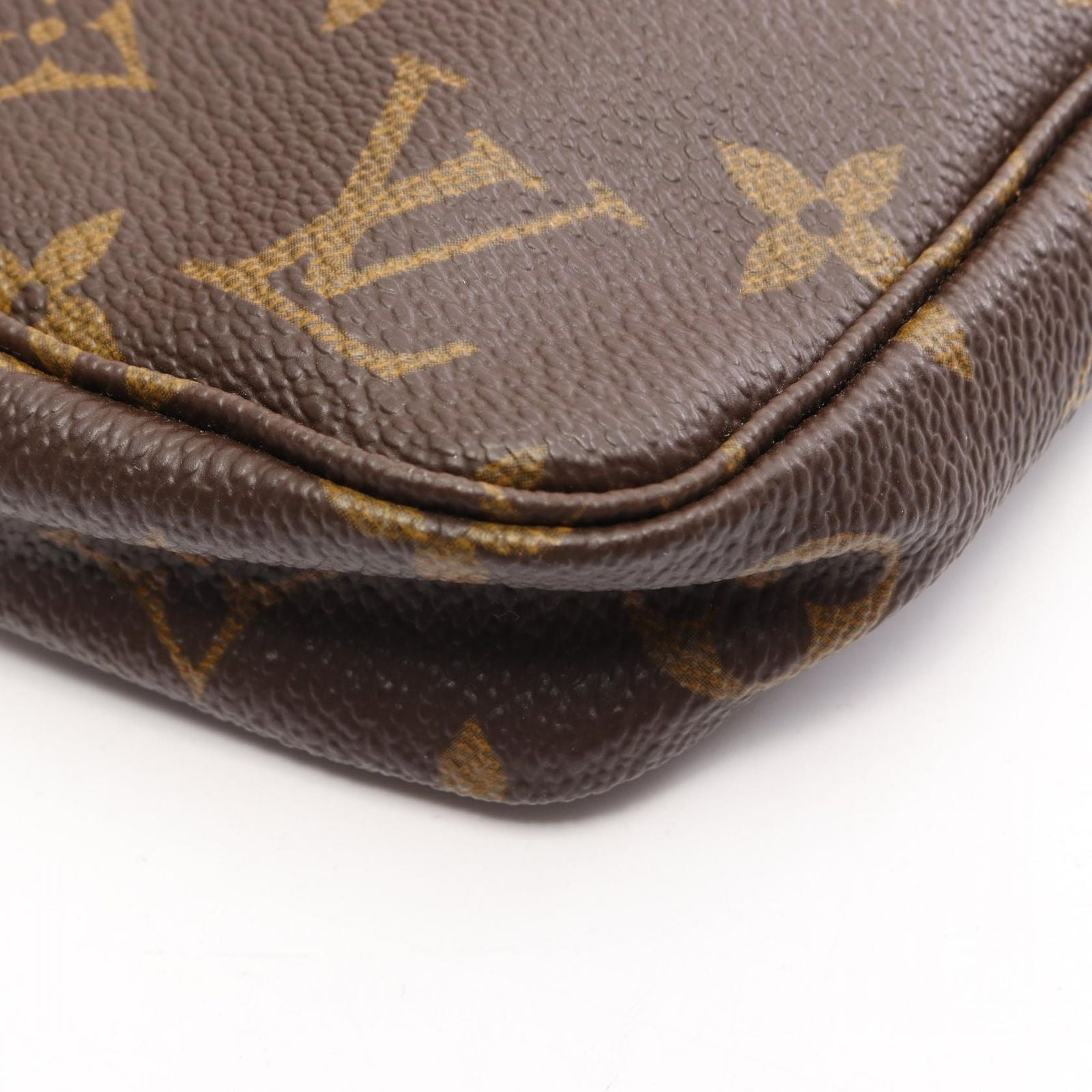 Louis Vuitton Pochette Accessory Soir Monogram Canvas Leather Handbag — view 6