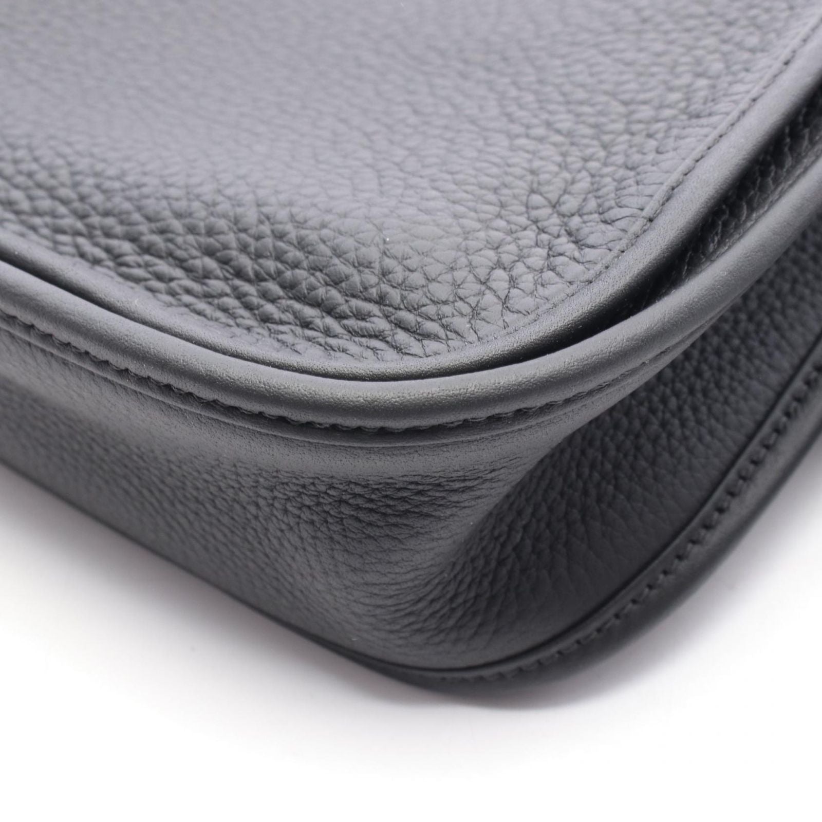 Hermes Shoulder Bag Evelyne 3 Trois PM Black Leather — view 7