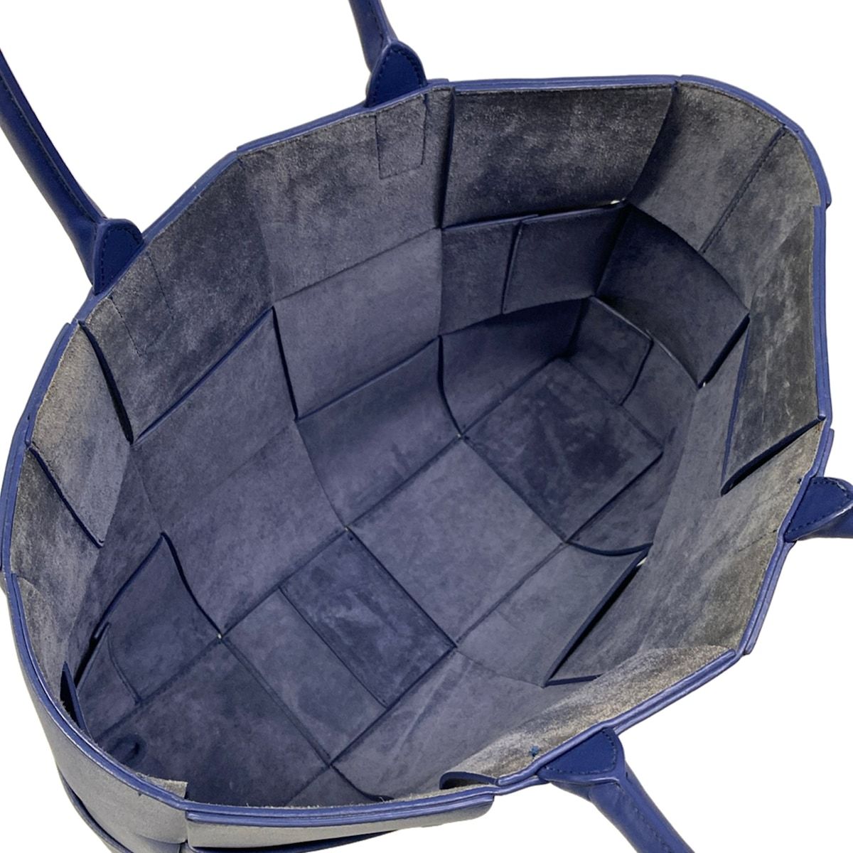 Bottega Veneta Tote Bag the Alco Blue Leather — view 7