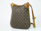 Louis Vuitton LV Odeon MM Monogram Shoulder Bag Pochette Brown Vintage — view 2
