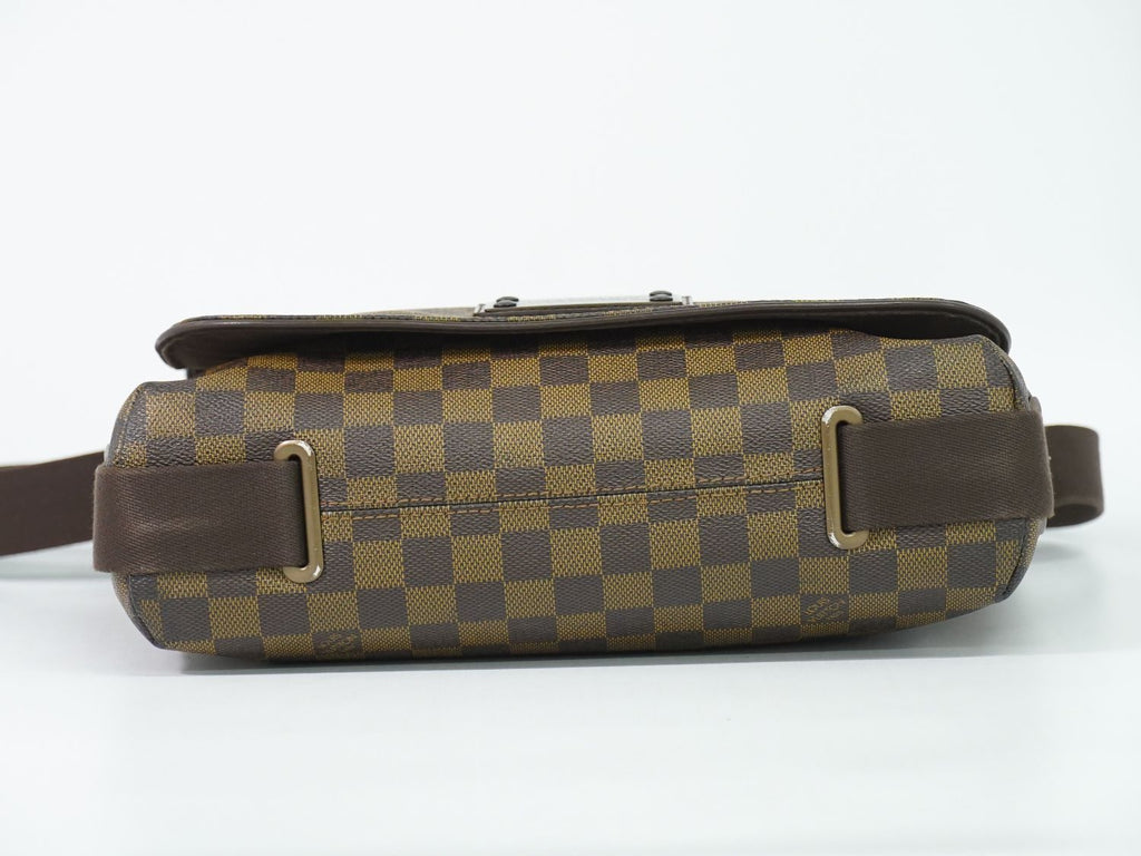 Louis Vuitton LV Brooklyn MM Damier Ebene Shoulder Bag Brown Vintage — view 3