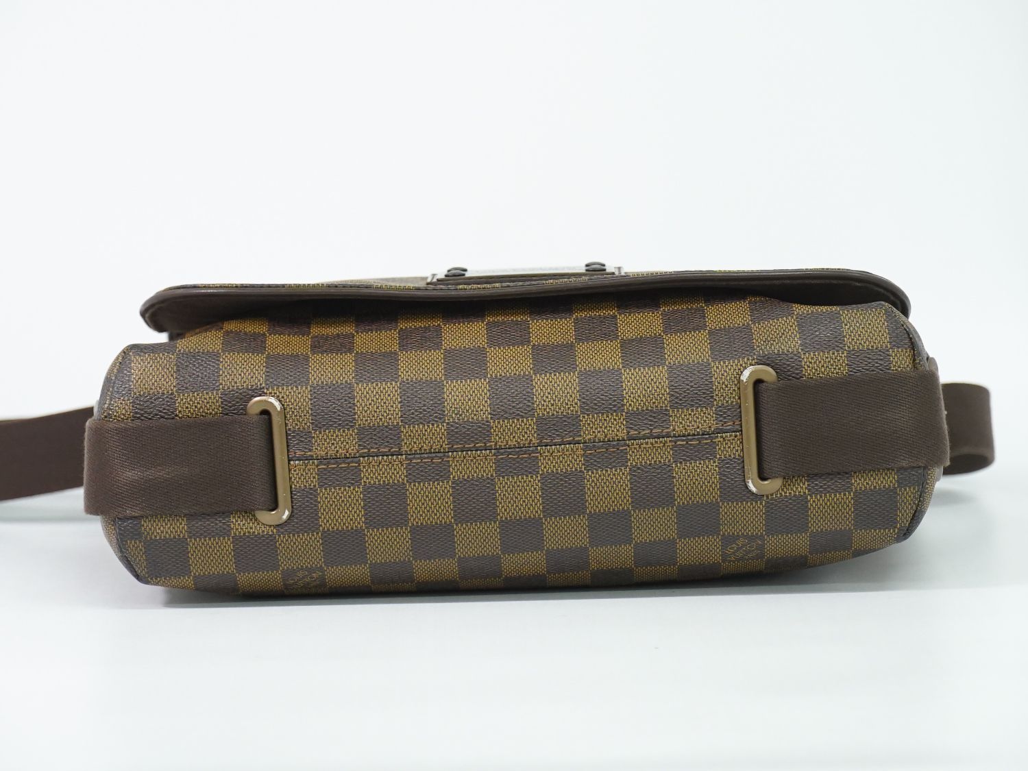 Louis Vuitton LV Brooklyn MM Damier Ebene Shoulder Bag Brown Vintage — view 3