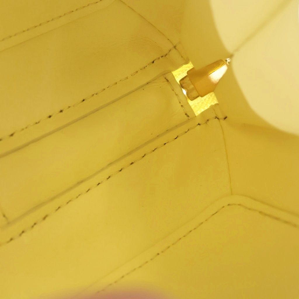 Louis Vuitton Vernis Keep My LV Heart Chain Mini Bag Yellow Gold — view 8