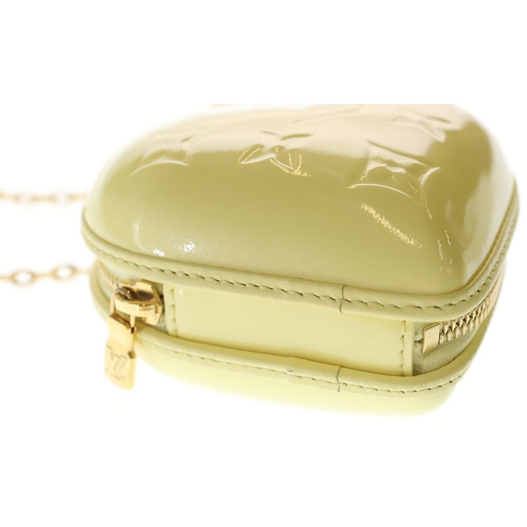 Louis Vuitton Vernis Keep My LV Heart Chain Mini Bag Yellow Gold — view 5