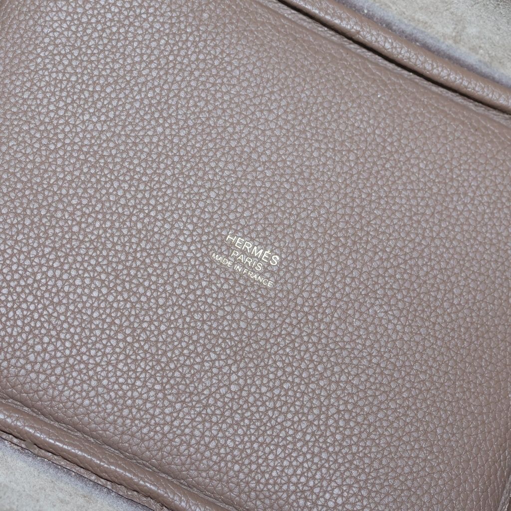 Hermes Picotin Lock 18 Mini Bag Taurillon Beige Dweimar Brown Gold — view 7