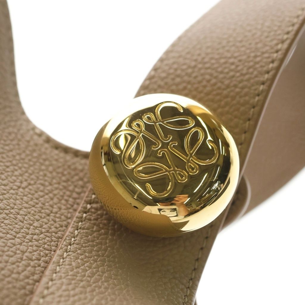Loewe Pebble Bucket Mini Leather Handbag Gold Beige — view 6