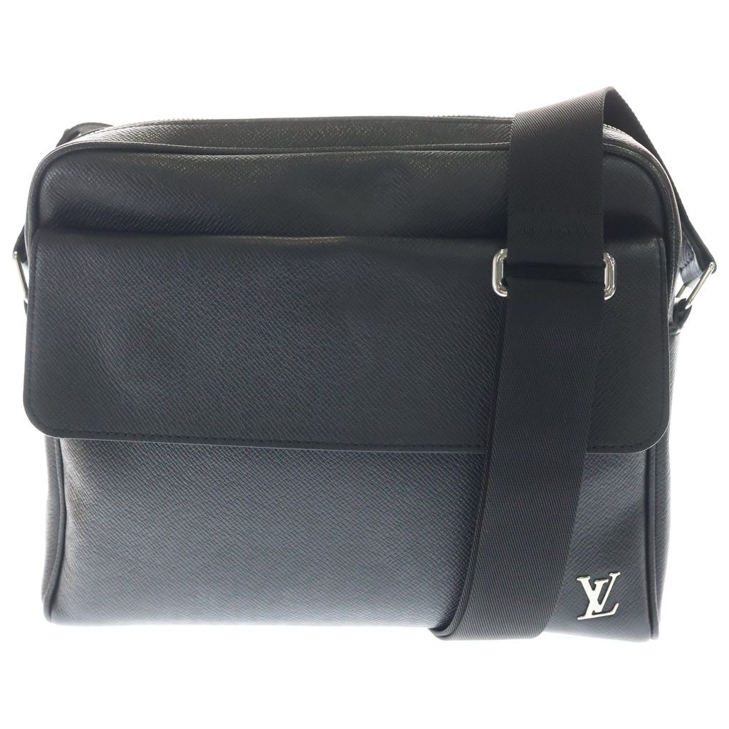 Louis Vuitton Taiga Alex Messenger Shoulder Bag Black Leather Silver