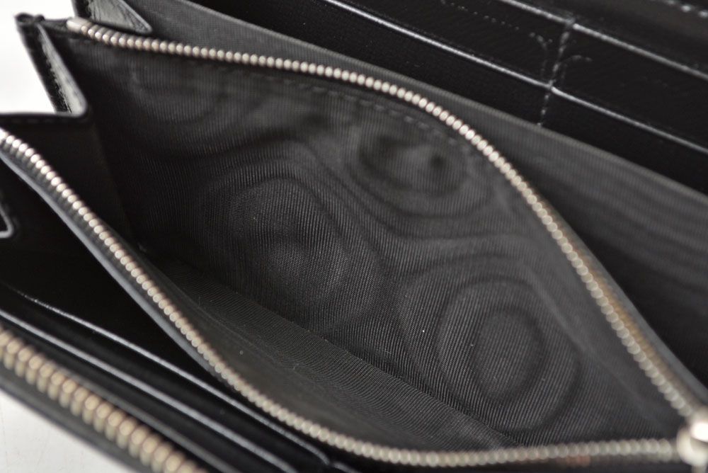 Gucci Wallet Interlocking GG Supreme Zip Around Gray Black — view 6