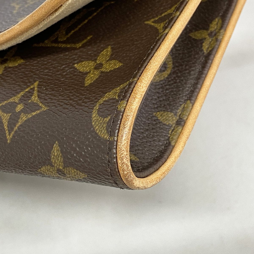 Louis Vuitton Shoulder Bag Monogram Pochette Twin GM Brown — view 6