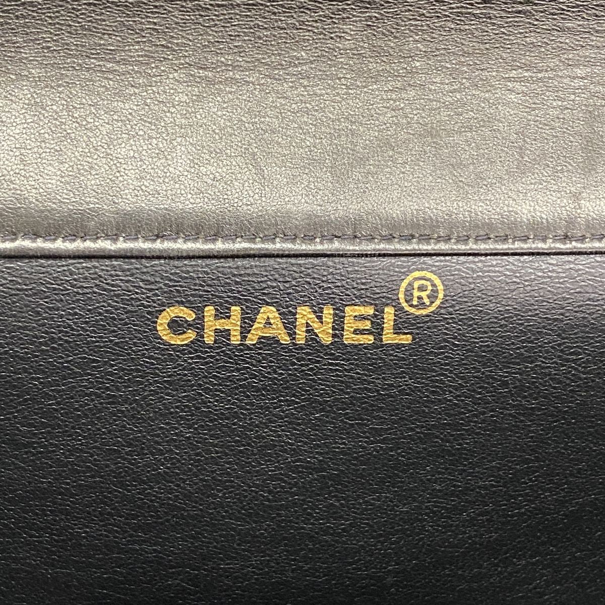Chanel Shoulder Bag Quilted Double Face Lambskin Black Gold — view 5