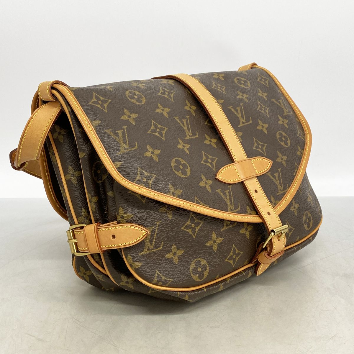 Louis Vuitton Shoulder Bag Monogram Saumur 30 Brown — view 2