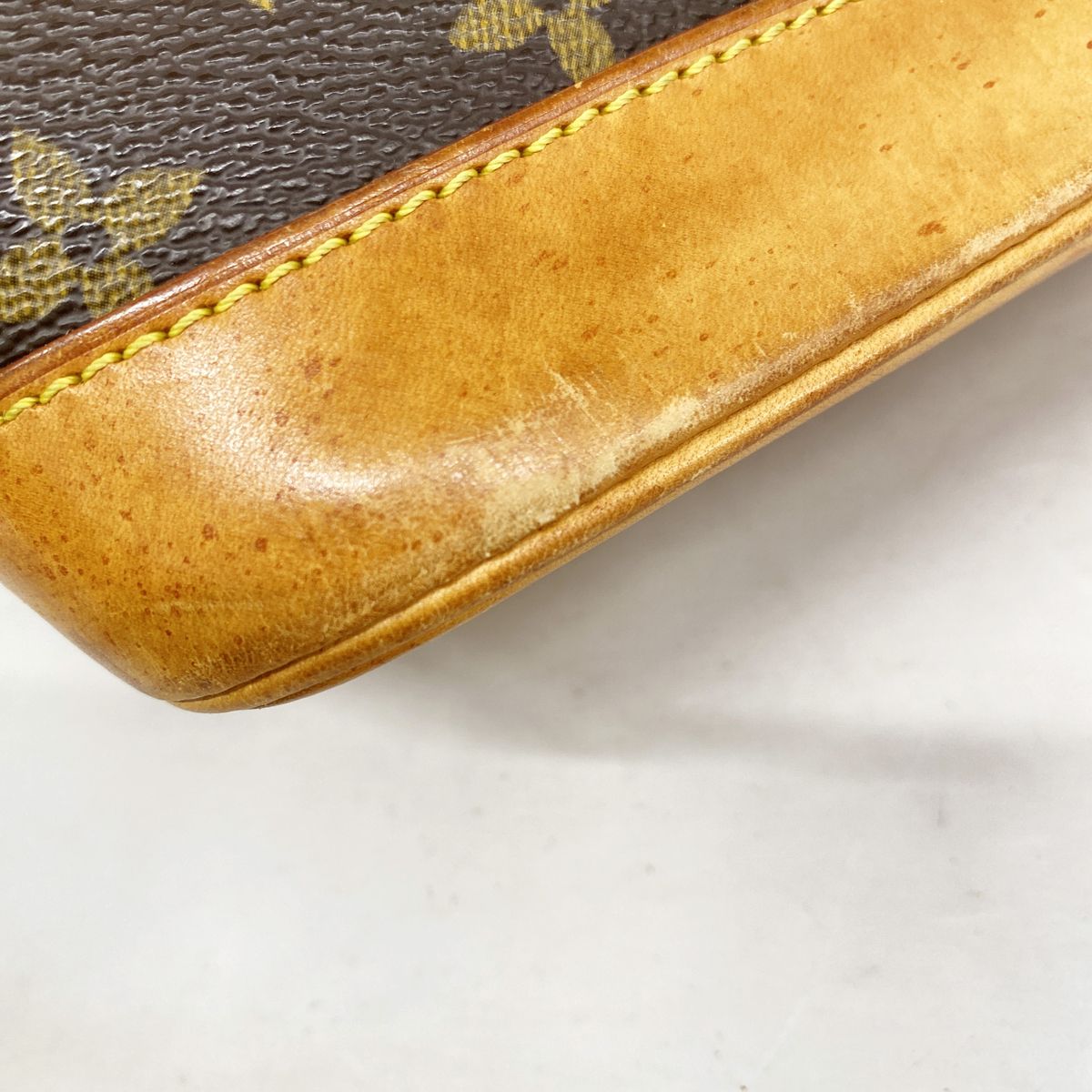 Louis Vuitton Handbag Monogram Alma Brown — view 6