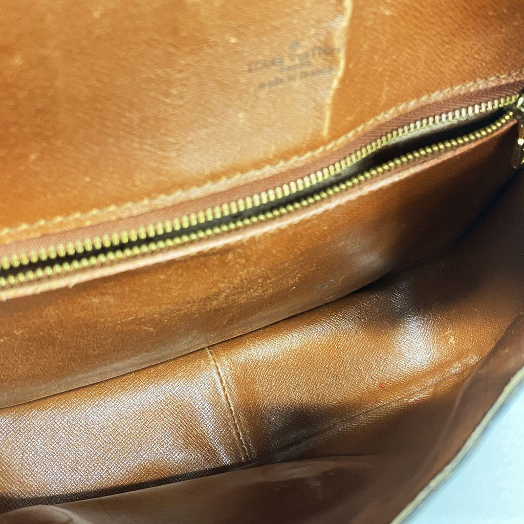 Louis Vuitton Shoulder Bag Monogram Saint Cloud GM Brown — view 4